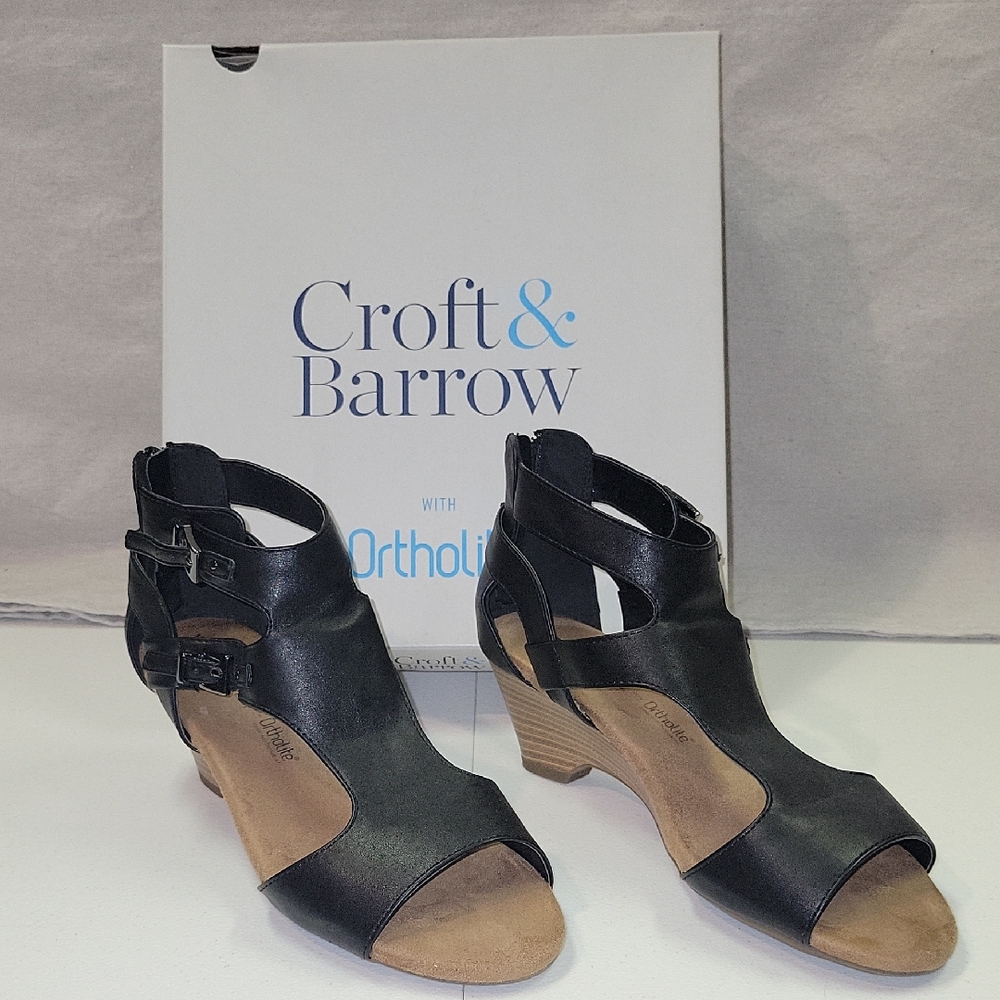 Croft & Barrow Women's Black Wedge Sandals
